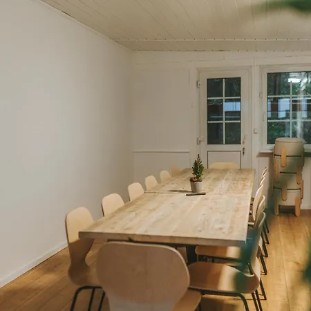 Feriehus Waldtraum Fuer 10 Personen Mit Garten Und Grill *