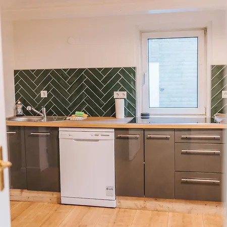 Dom wakacyjny Waldtraum Fuer 10 Personen Mit Garten Und Grill